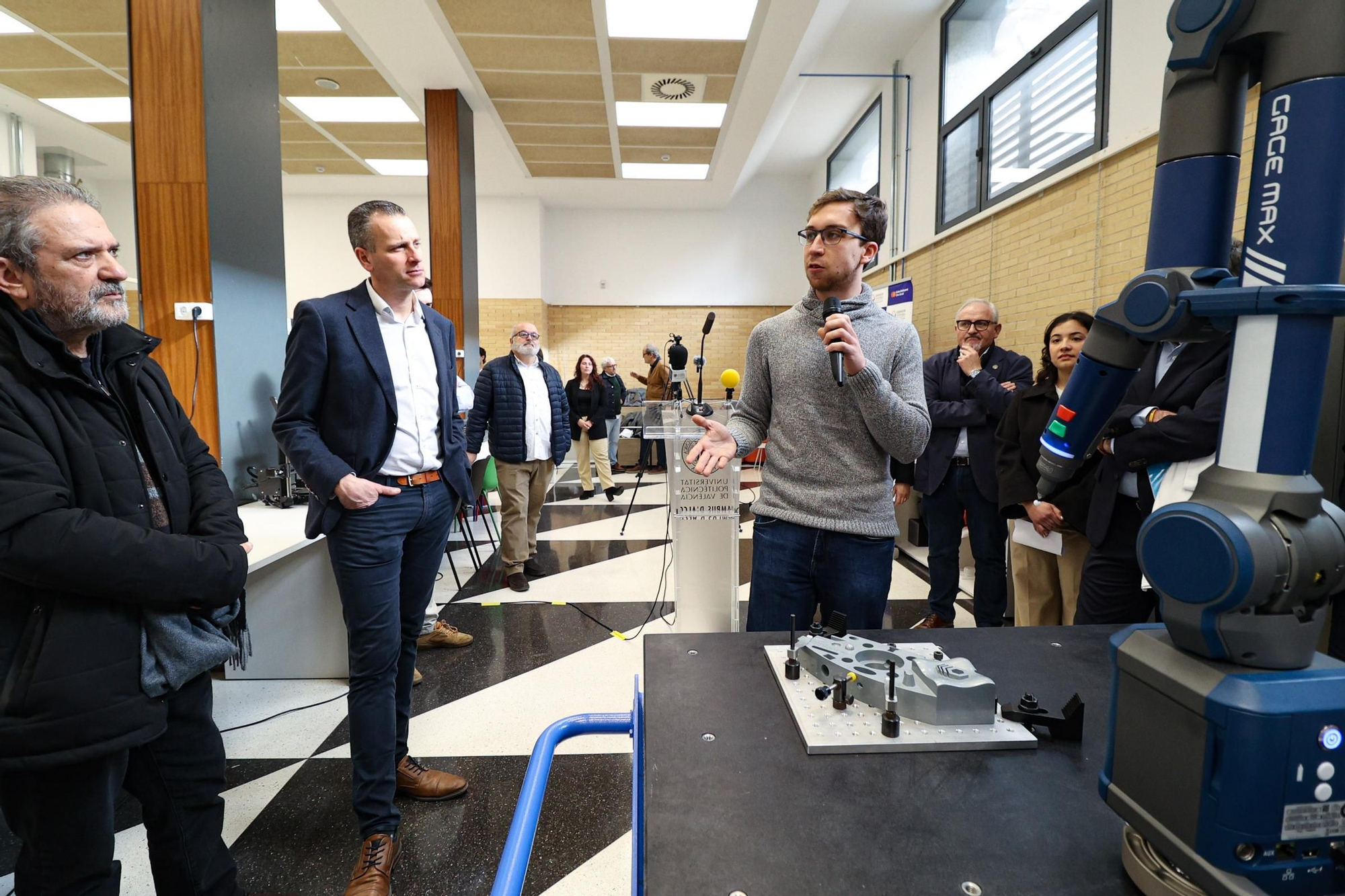 Inauguración del Laboratorio Digital en la UPV de Alcoy