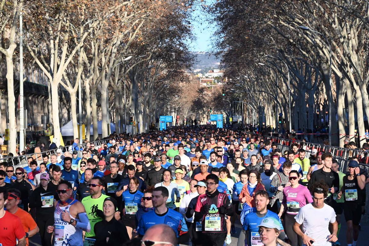 Así ha sido la media maratón de Barcelona. Búscate en las fotos