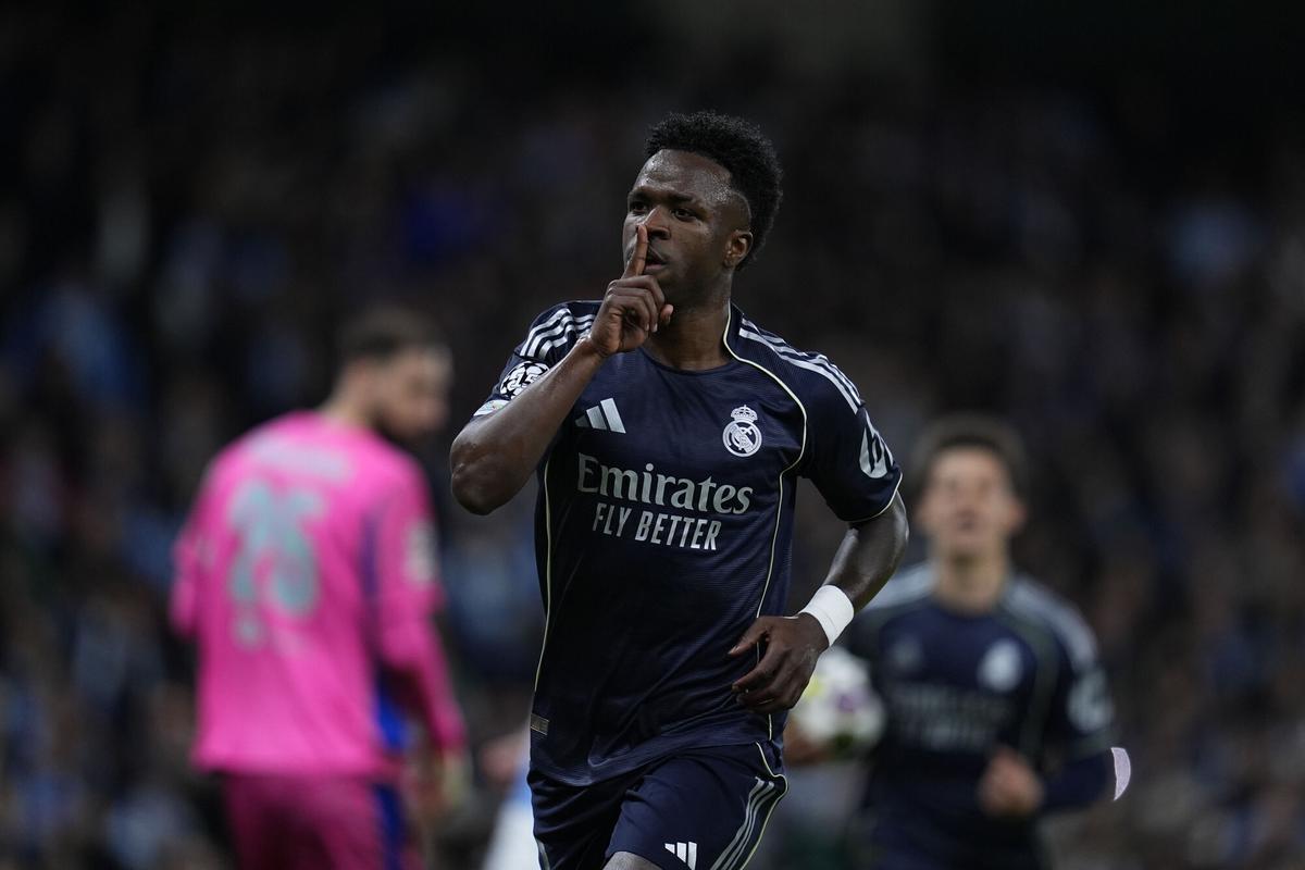 Vinicius Junior celebra su primer gol contra el Manchester City en la vuelta de octavos de Champions.