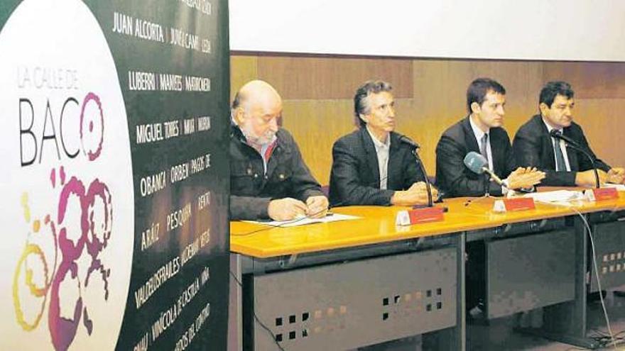 De izquierda a derecha, Ricardo Álvarez, Carlos Delgado, José María Pérez y Román Arias Hevia, ayer, durante la presentación del evento.