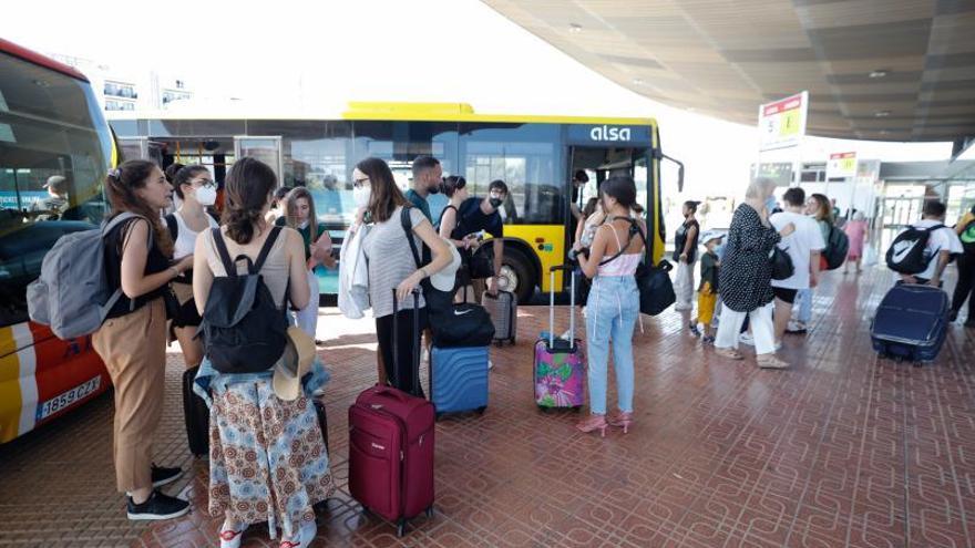 Como sardinas en lata 		en la línea 9 de autobús