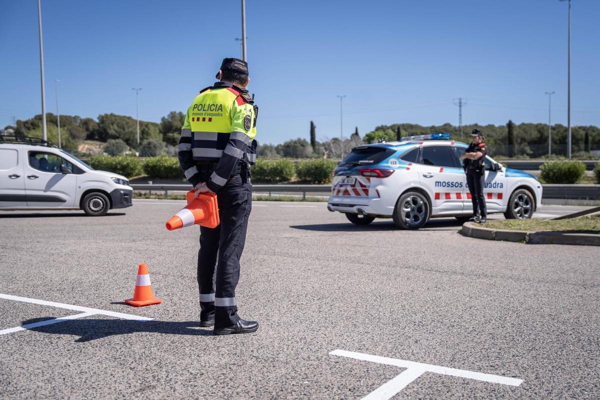 Los Mossos identifican a 75 ladrones multirreincidentes que actúan en la AP7