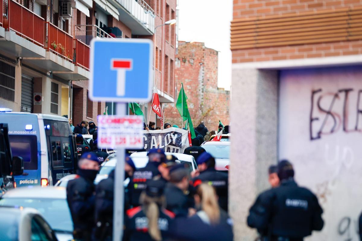 El desnonament del bloc 8 de Manresa, en imatges El desnonament del bloc 8 de Manresa, en imatges