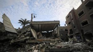 Al menos 125 gazatíes mueren en bombardeos israelíes cuando se cumplen 100 días de guerra