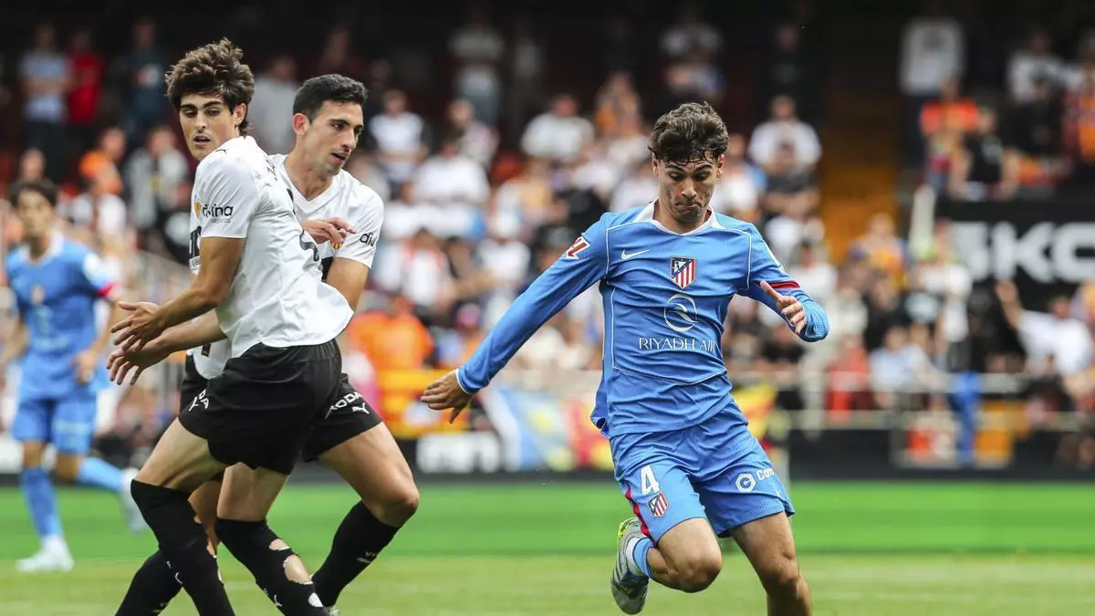 Los canteranos del Atlético tumban a un Valencia que no cierra la salvación