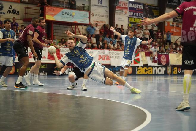 GALERÍA | Balonmano: Partido del BM Caja Rural Zamora contra el BM Romo
