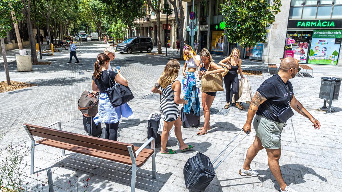 Escenas inesperadas de la Superilla del Eixample