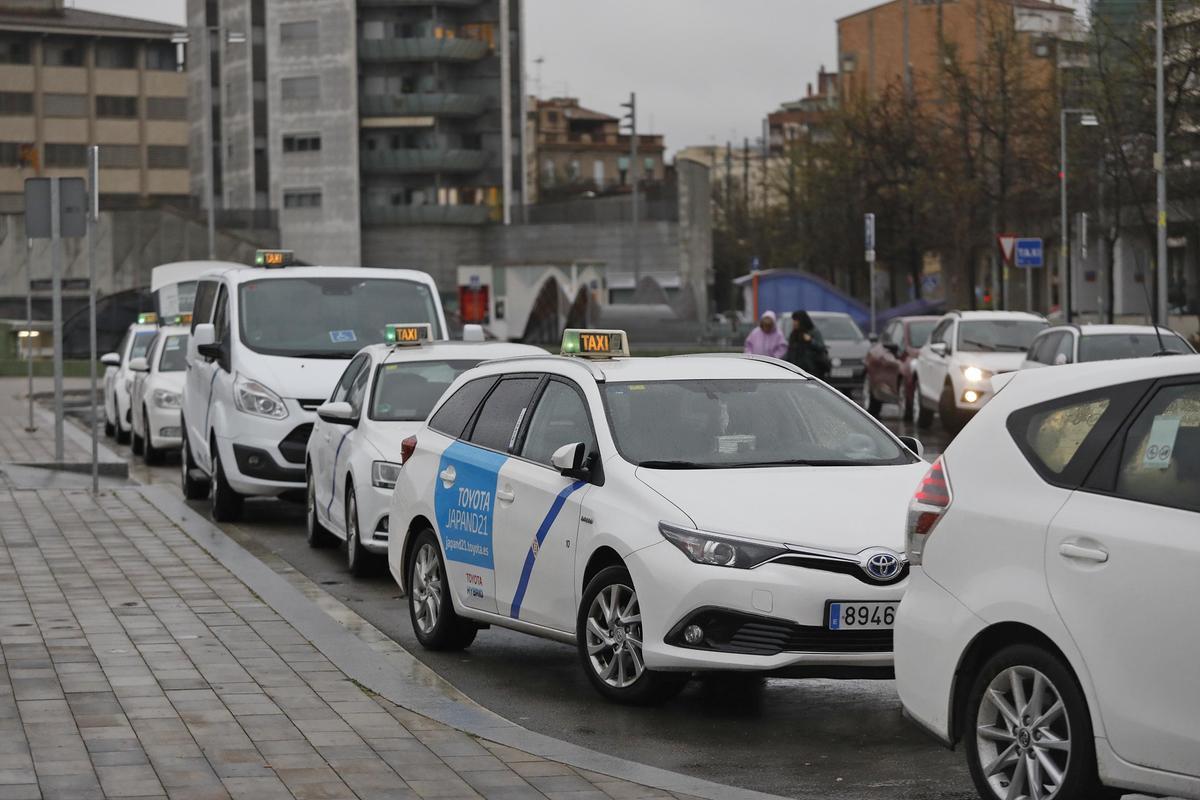Taxis al parc Central de Girona.