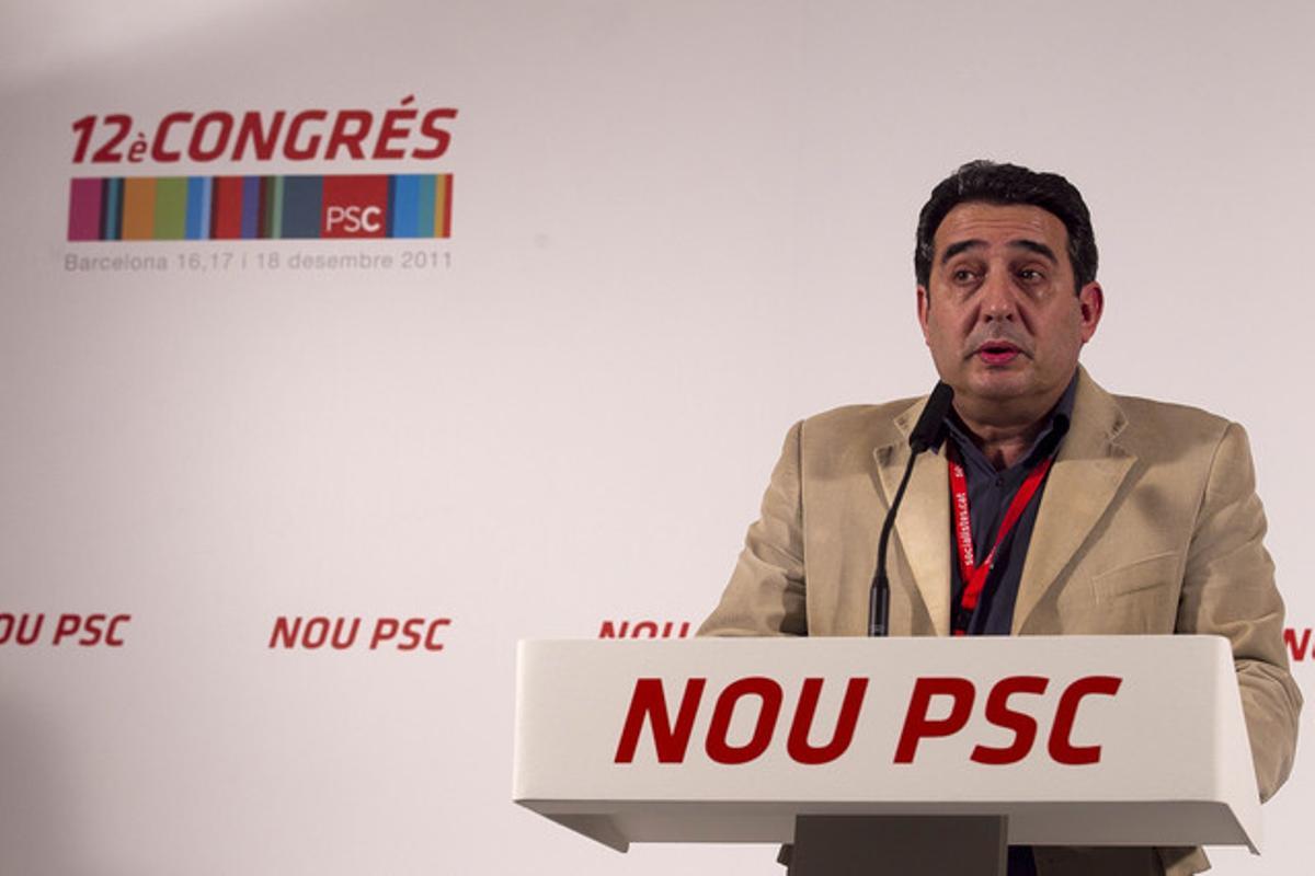 L’alcalde de Sabadell, el socialista Manuel Bustos, durant una roda de premsa, el desembre passat. L’alcalde de Sabadell, el socialista Manuel Bustos, durant una roda de premsa, el desembre passat.