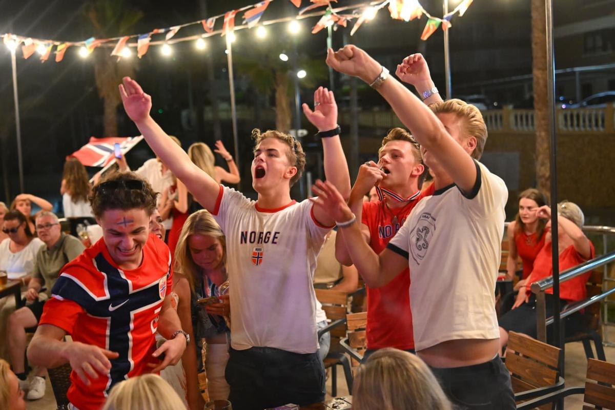 Las mejores imágenes del Noruega-Inglaterra de los cuartos de final del Mundial 2026 en l'Alfàs del Pi