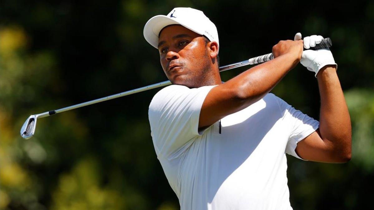 Varner III sigue firme al frente del torneo del PGA Tour en Texas