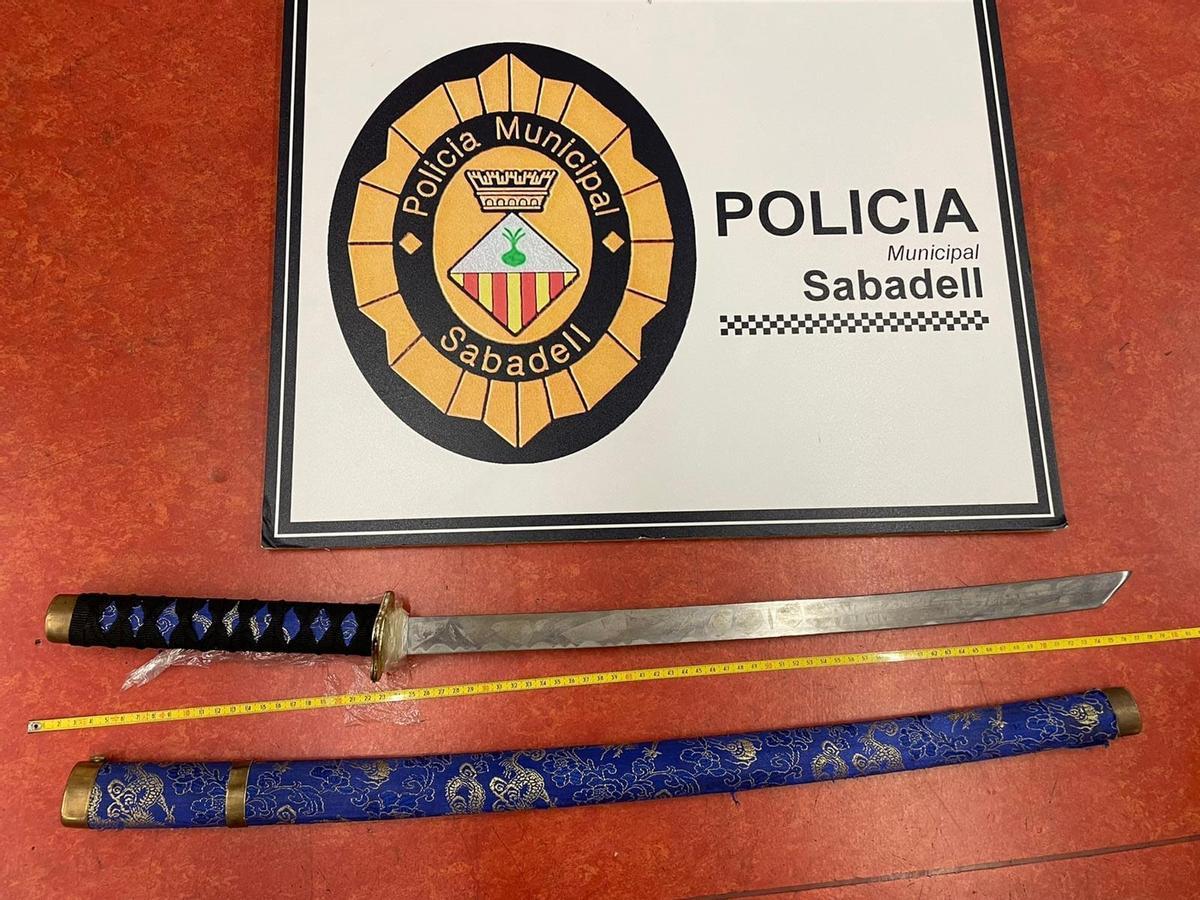 Detingut un home que amenaçava gent de Sabadell amb una catana