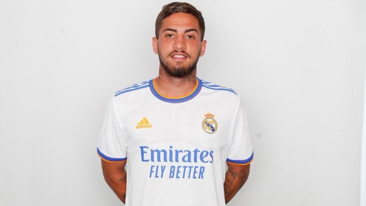 Luis Carbonell, en la imagen que figura en la cantera del Real Madrid, en el Juvenil A.