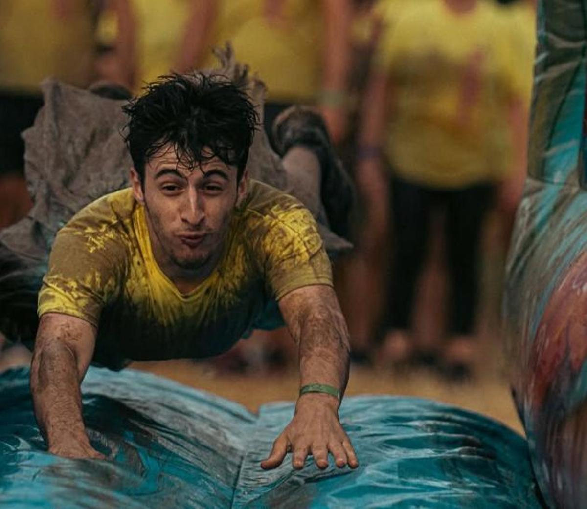 Un participant de la cursa d'obstacles de la Barretina Rural Fest 2025.