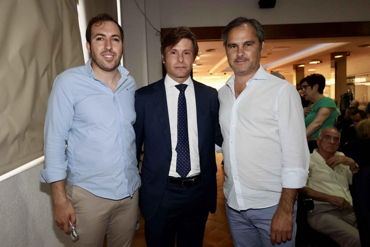 Villena presenta el cartel de la corrida de Manzanares, Roca Rey y Alfredo Bernabéu