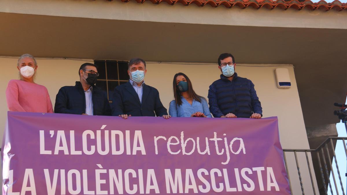 &quot;L&#039;Alcúdia rebitja la violència masclista&quot;.