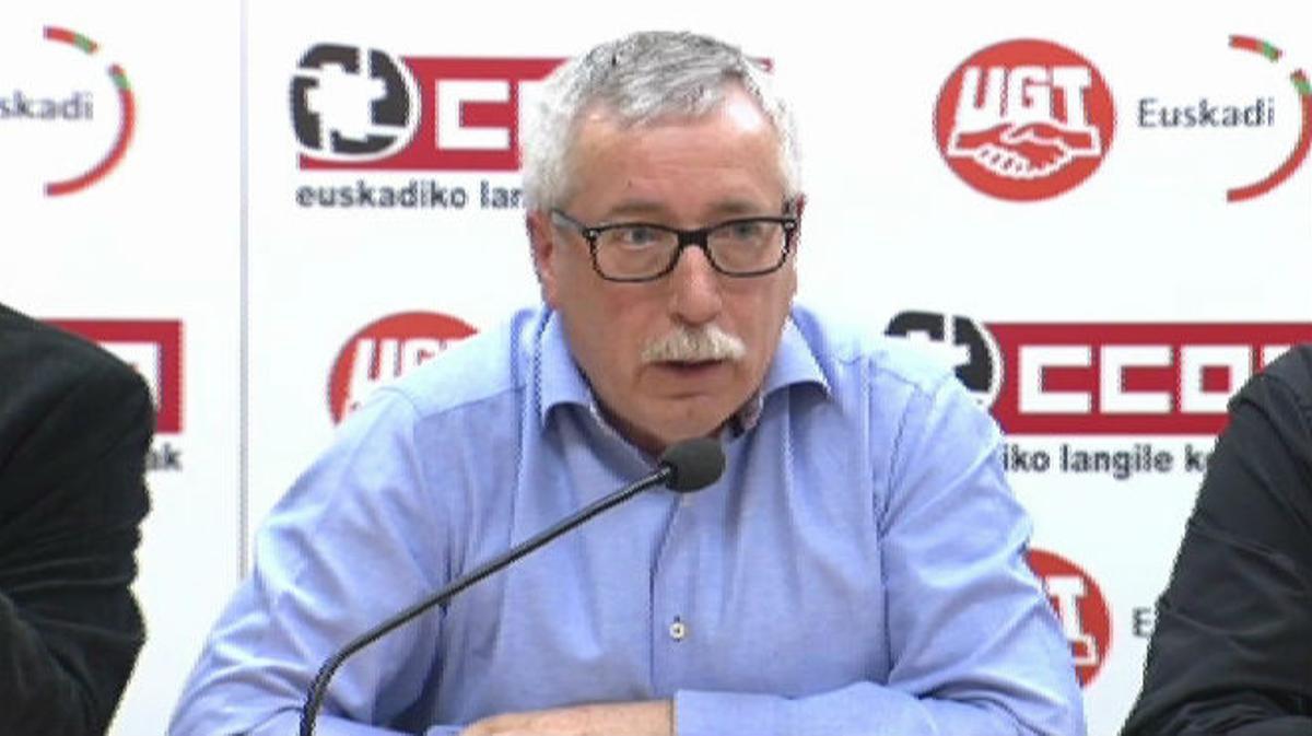 Roda de premsa dels dirigents de CCOO, Ignacio Fernández Toxo, i d’UGT, Cándido Méndez, amb motiu del Primer de Maig.
