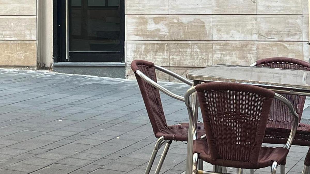 El passeig de la República sense el sofà