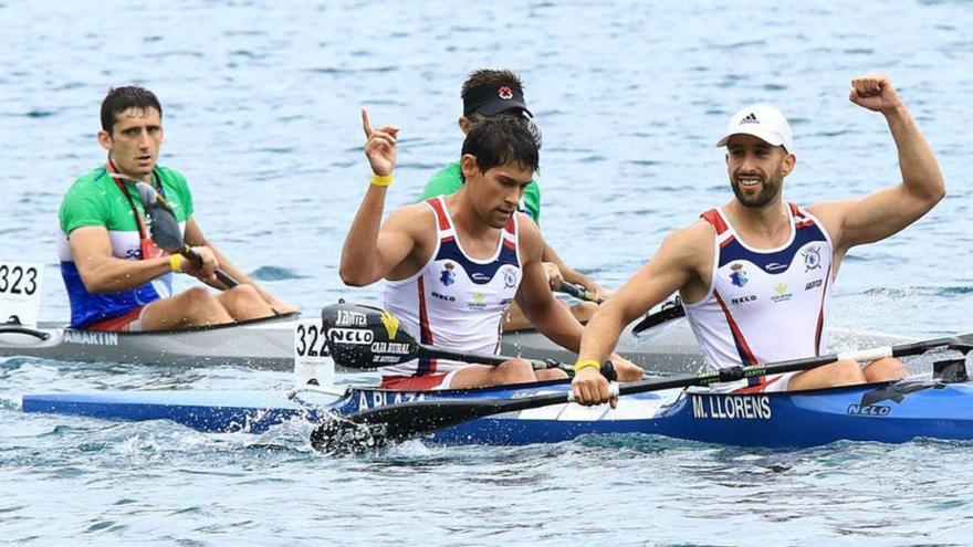 Plaza, a la izquierda, y Llorens tras ganar el Nacional. |