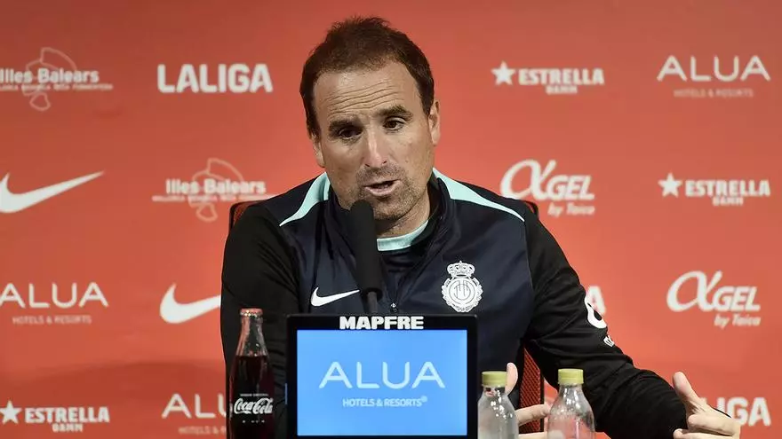 Arrasate, sobre los elogios de Ancelotti: "juega al despiste para que me venga arriba"