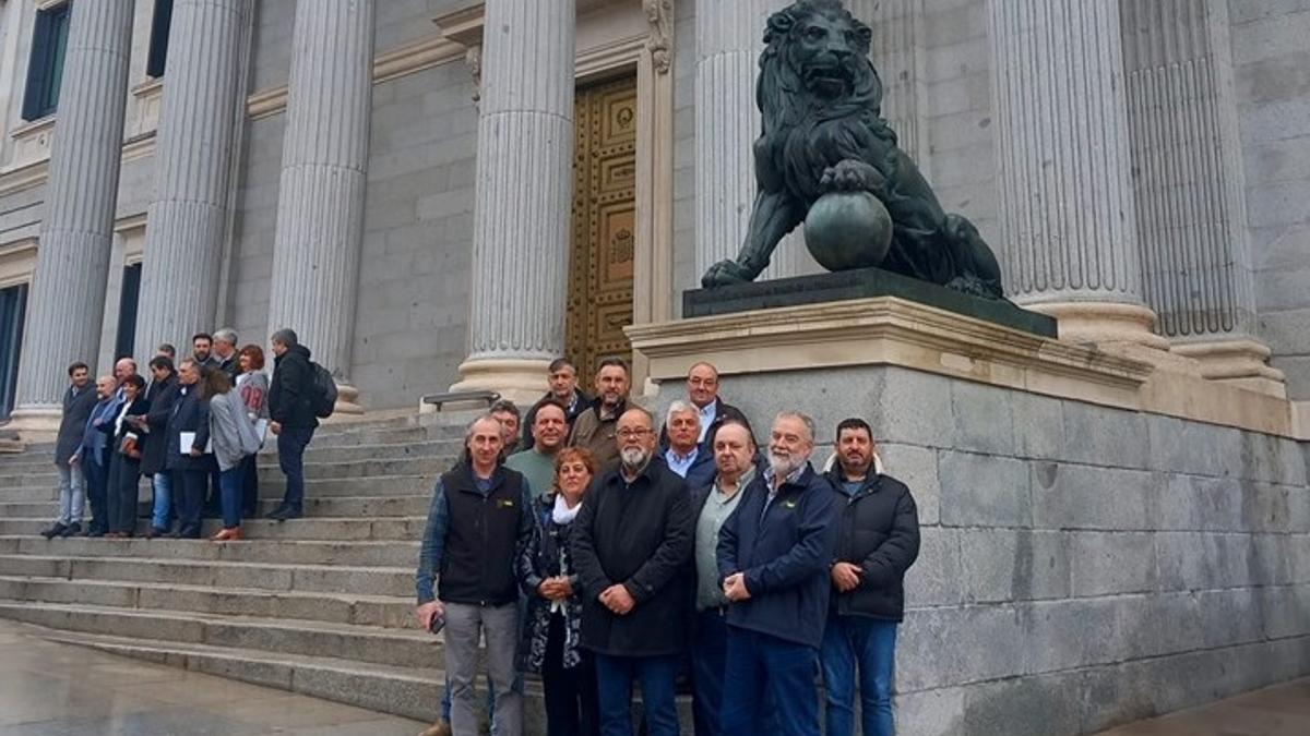 Unión de Uniones de Agricultores y Ganaderos ante el Congreso de los Diputados.