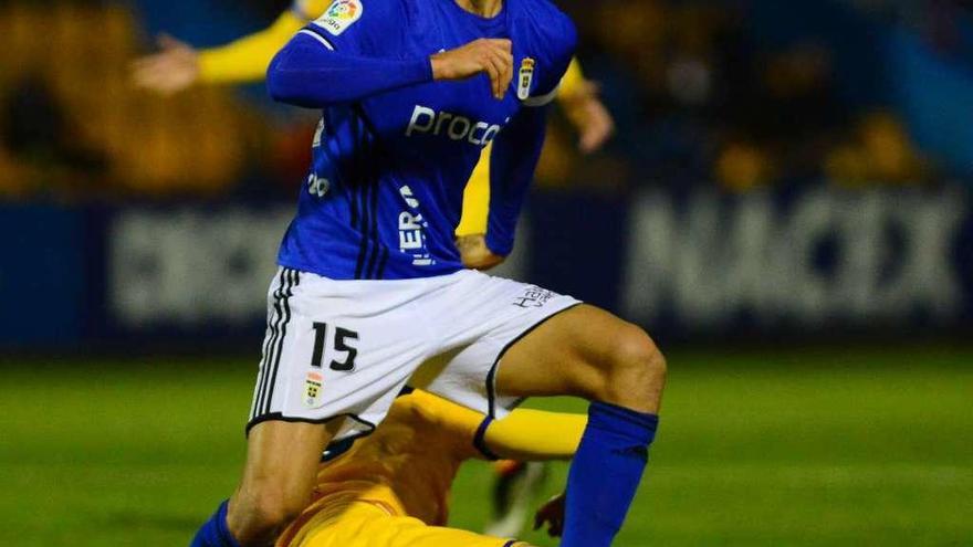 Torró, en el encuentro del Oviedo en el campo del Alcorcón.