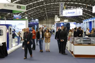 El naval gallego enfila encargos para Malvinas