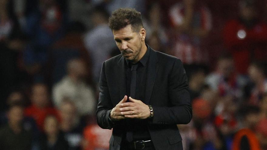 Simeone: &quot;Es un golpe duro, no lo esperábamos&quot;