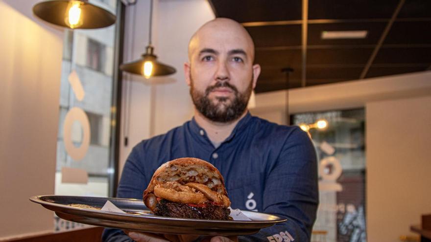 «La 5º Sinfonía», de la bocatería O Patrón  compite por ser el mejor bocadillo de España