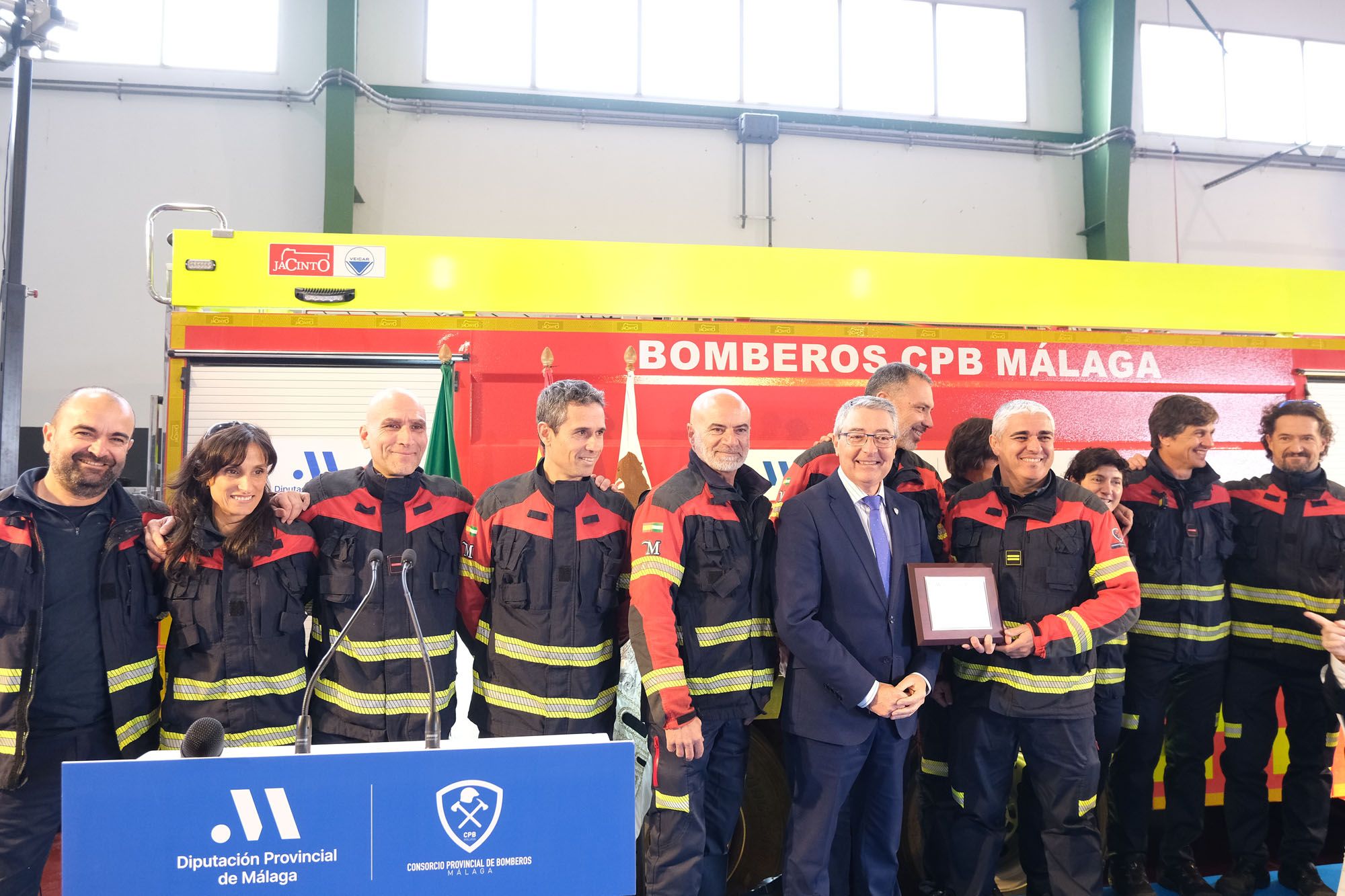 El Consorcio Provincial de Bomberos (CPB) de Málaga celebra el día de su patrón, San Juan de Dios, en el parque de bomberos de Antequera.