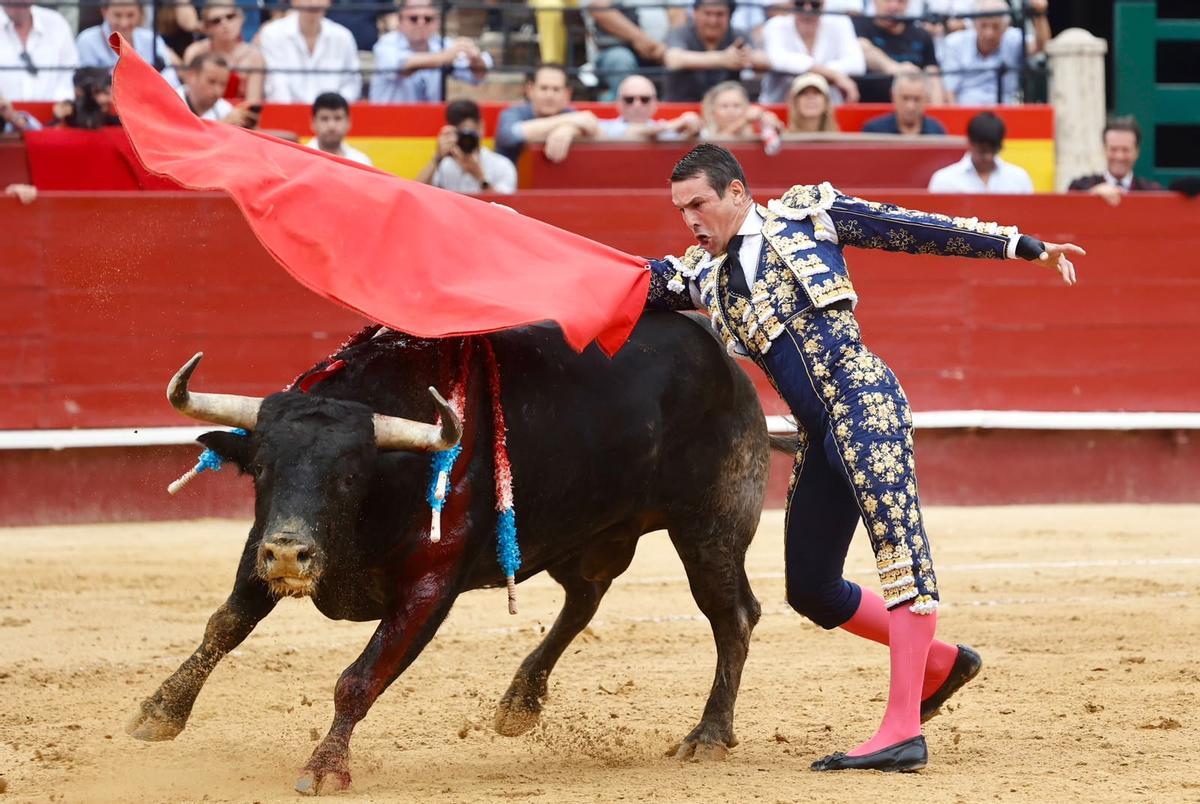 Segunda corrida de toros de la Feria de Julio con Manzanares, Talavante y Roca Rey