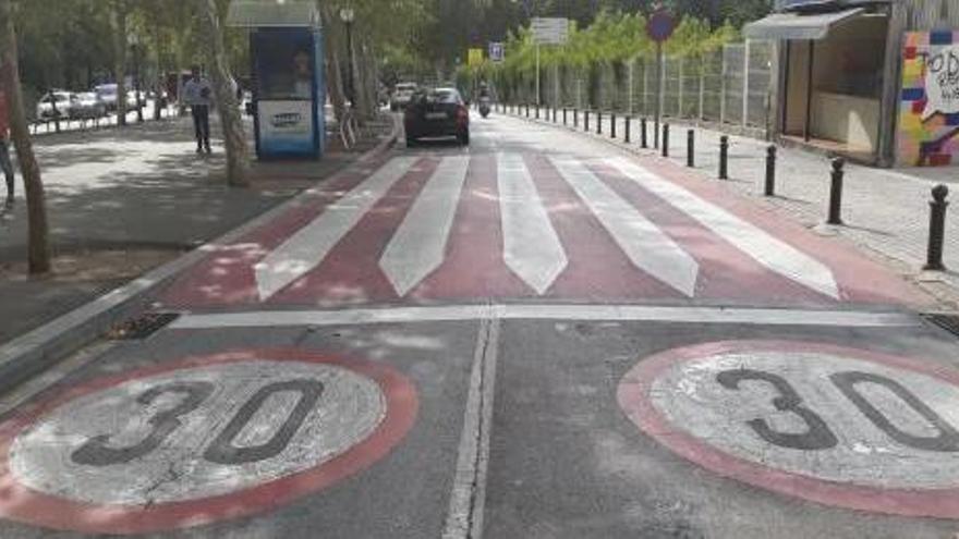 A Manresa hi ha trams on no es pot circular a més de 30 quilòmetres per hora, com el passeig de Pere III