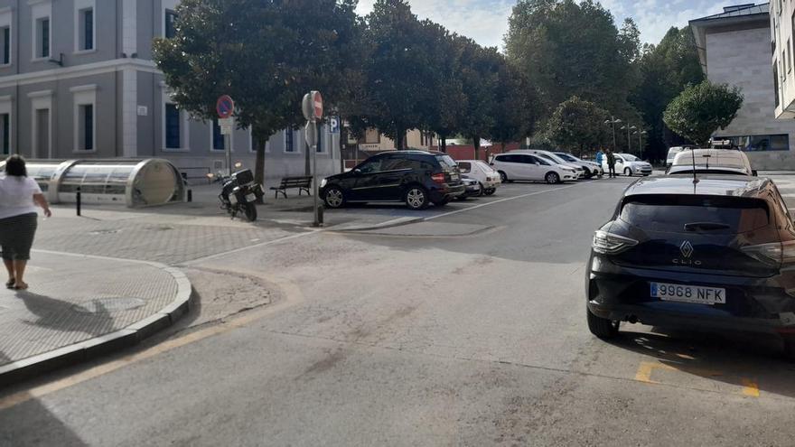 Laviana impulsa un plan para mejorar seis calles de la Pola y Barredos: se renovará el firme y se repintarán las marcas viales