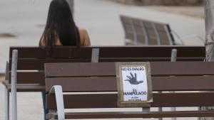 Cartel contra CREA, este verano en el campus de la UB, una vez que explotó el caso Flecha.