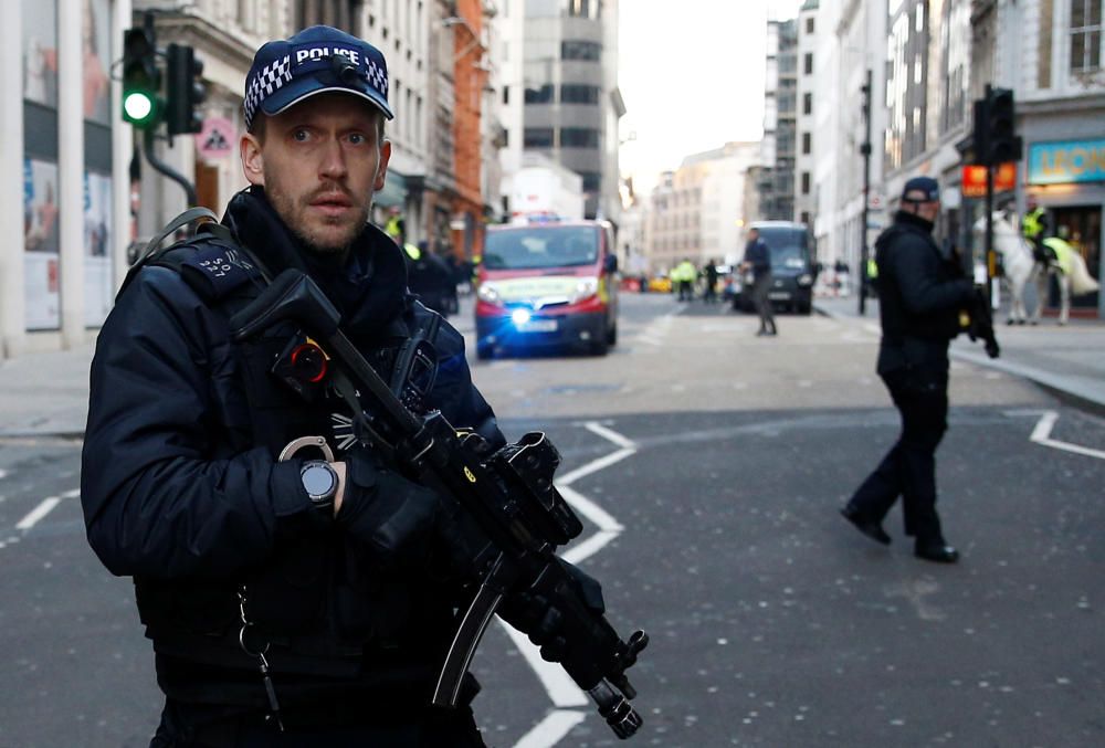 Atentado terrorista en el puente de Londres