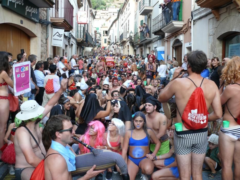 'Correguda en roba interior' en Bunyola