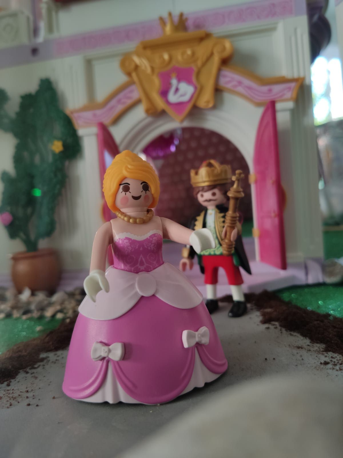 Los Playmobil luchan en Castellón contra una rara y grave enfermedad