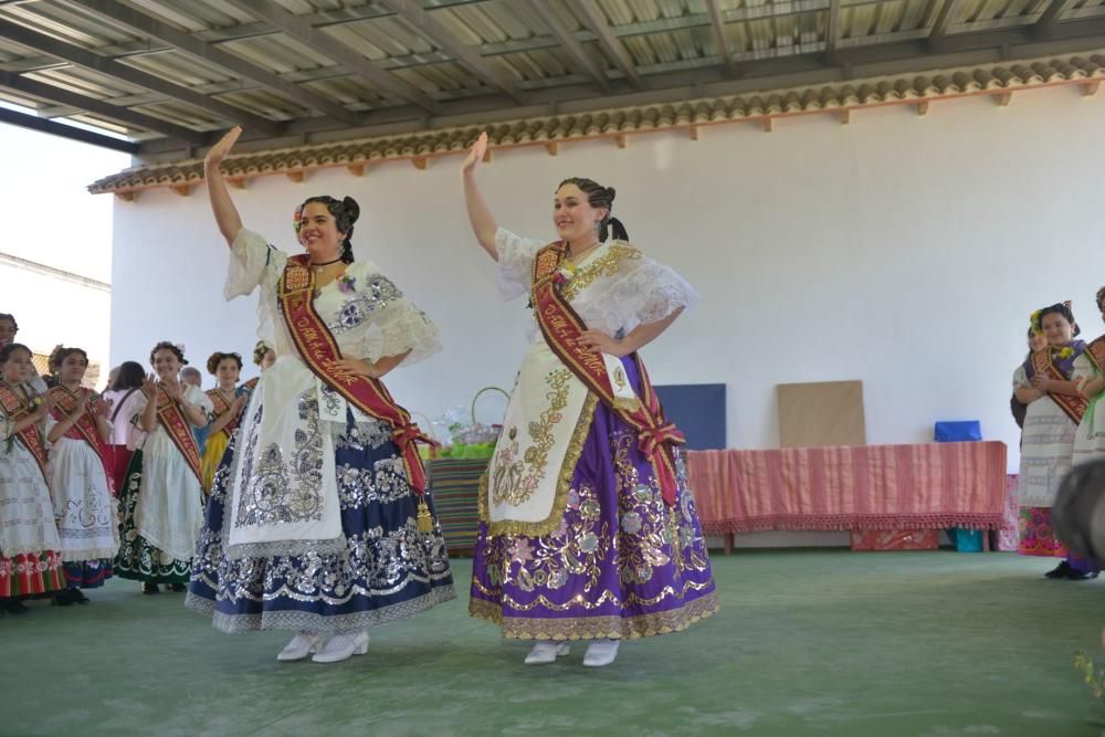 La Federación de Peñas despide a sus reinas de la huerta 2015