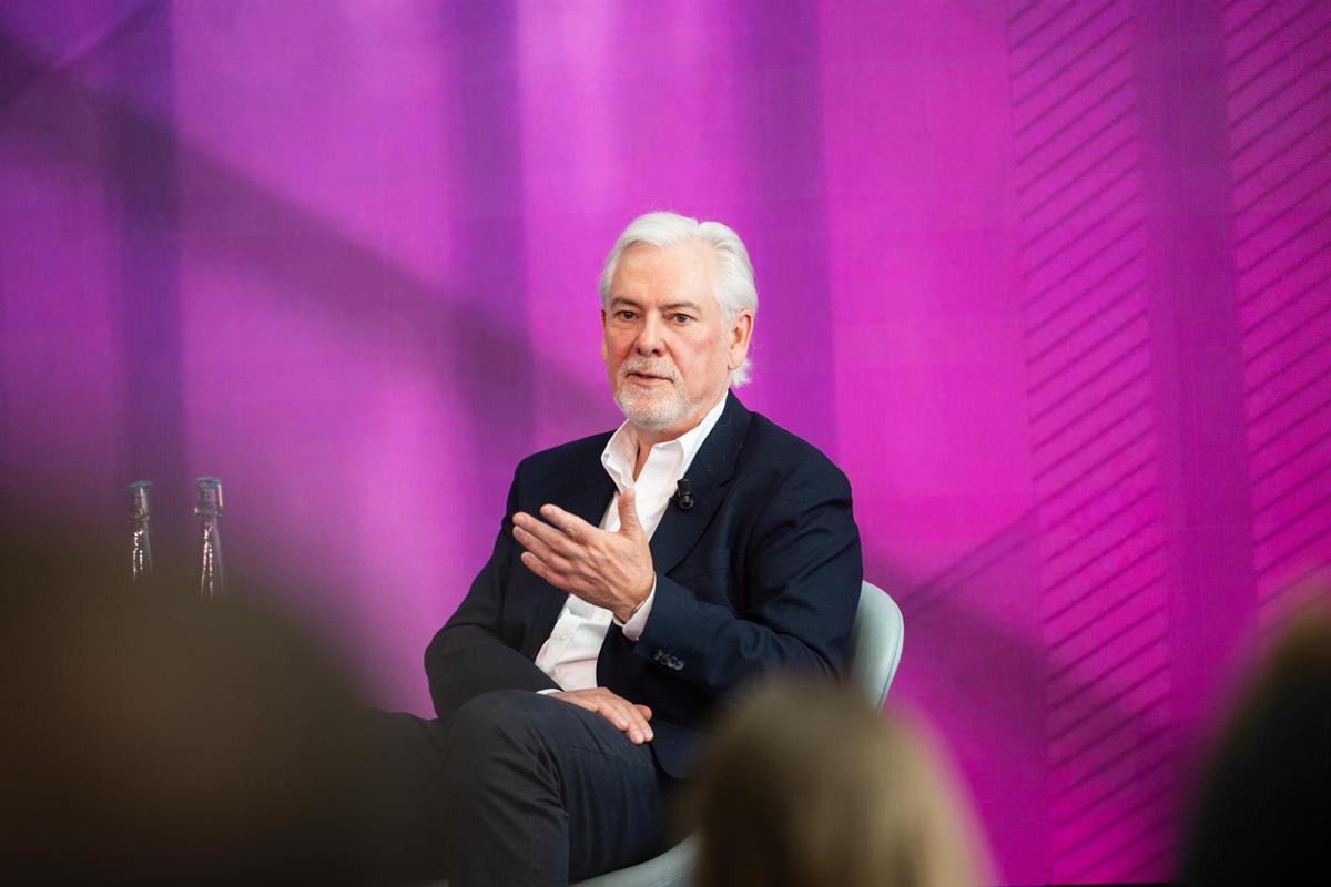 El consejero delegado de Philip Morris International (PMI), Jacek Olczak, durante el encuentro 'Technovation' organizado por la multinacional en su centro de I+D+i conocido como 'El Cubo', en Neuchâtel (Suiza), a 27 de mayo de 2025.