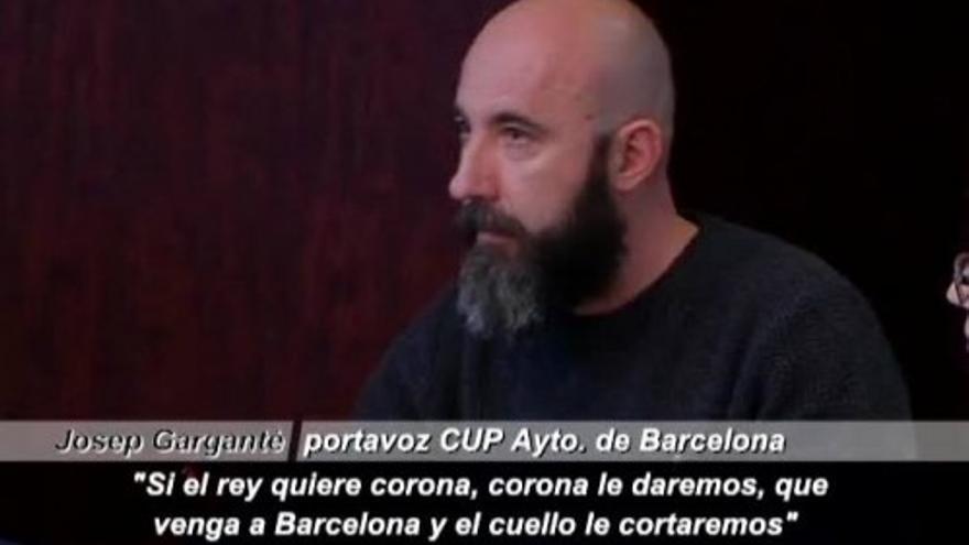 El portavoz de la CUP en Barcelona amenaza al Rey
