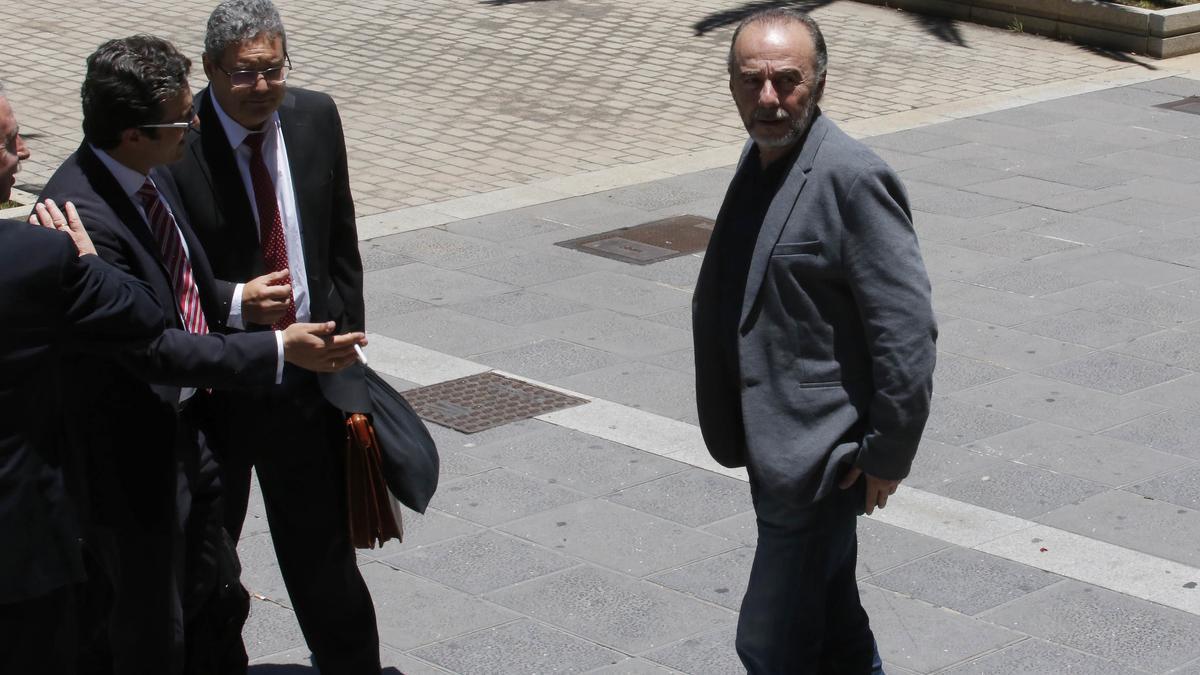 Miguel Zerolo (d), exalcalde de Santa Cruz.