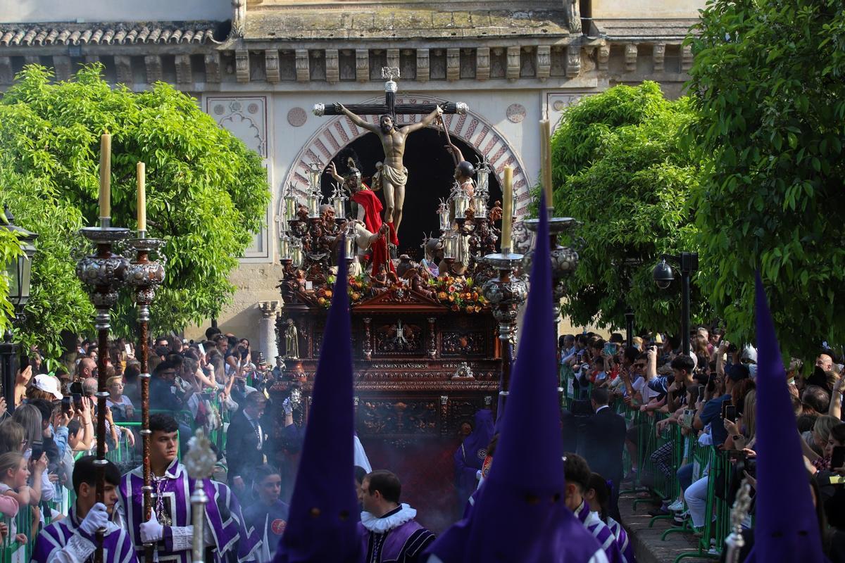 El Patio de los Naranjos, escenario de la Semana Santa de Córdoba