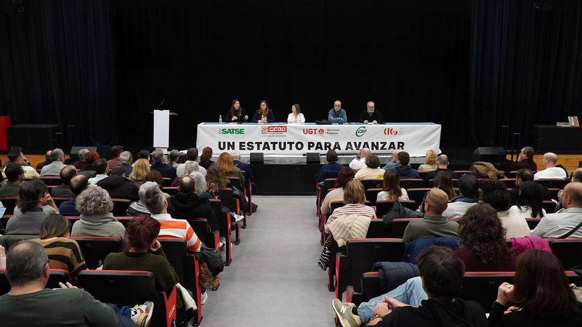 Los sindicatos informan a los trabajadores sobre el Estatuto Marco