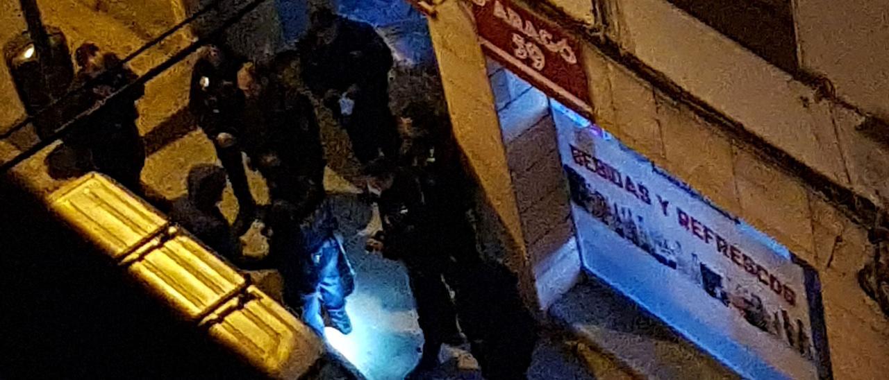 Detenido 'in fraganti' tras reventar la puerta de un supermercado en Ibiza