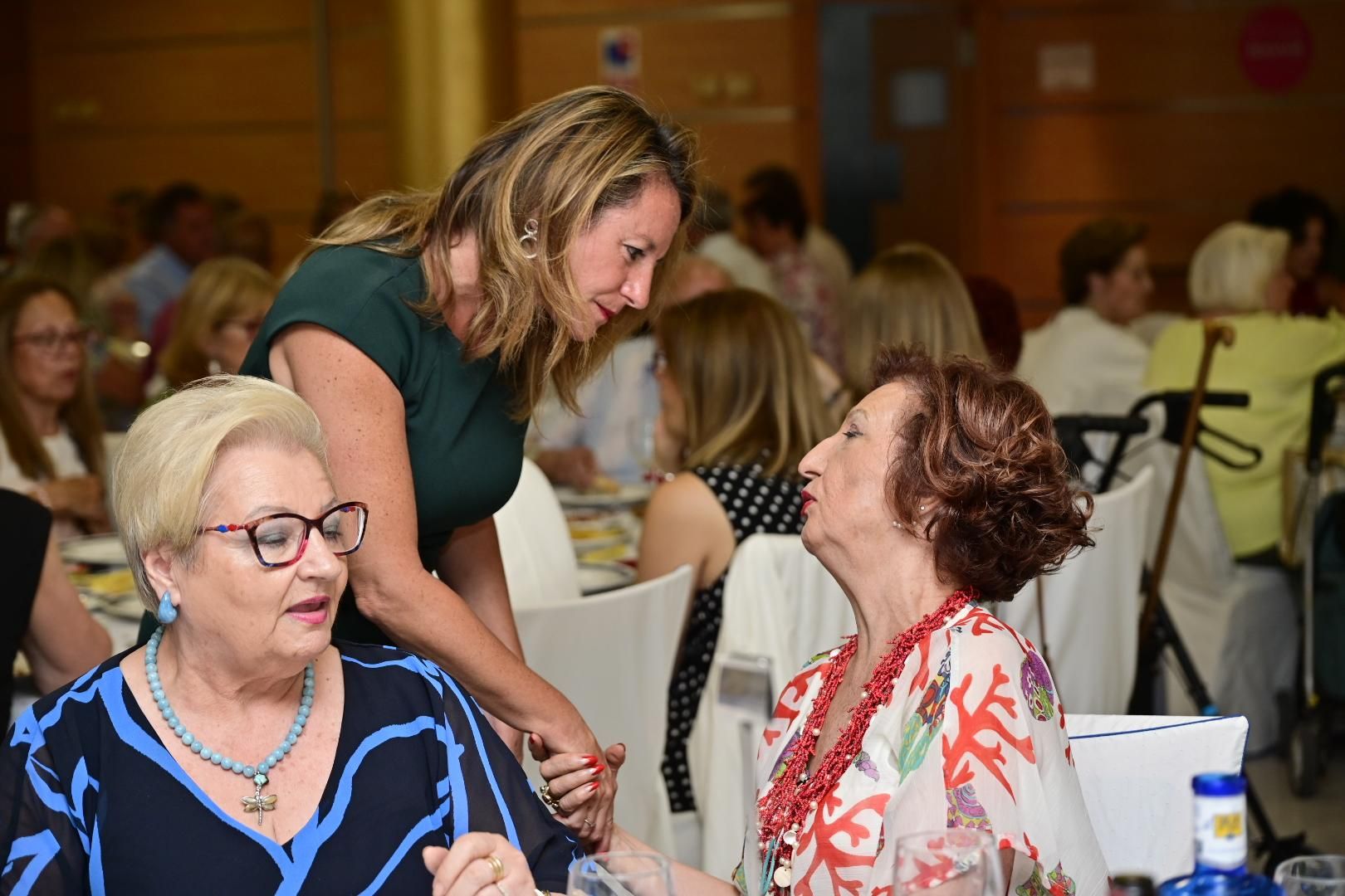 Gala solidaria a beneficio de la Asociación Conta el Cáncer en Castelló