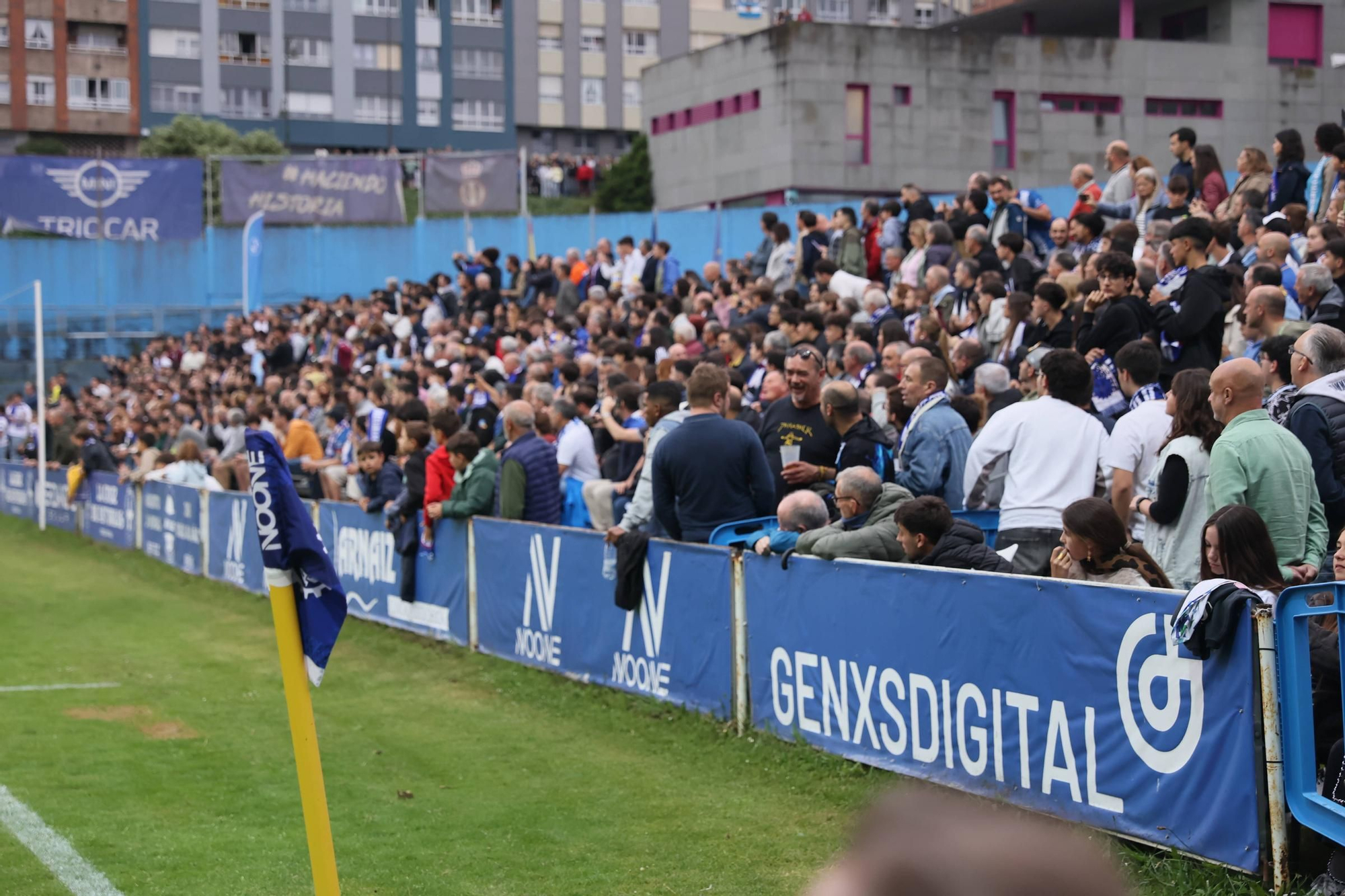 EN IMÁGENES: La final por el ascenso entre Avilés y Rayo Majadahonda vivida en el Suárez Puerta