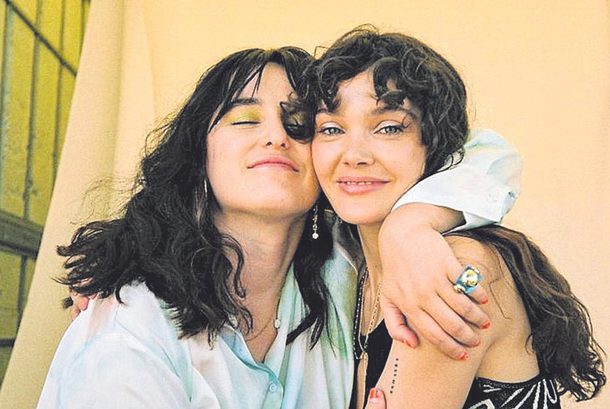 Claudia Costafreda y Ana Rujas, cocreadoras de ‘Cardo’.