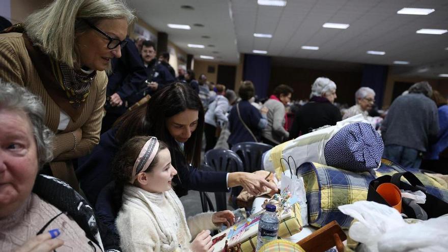 Multitudinario Encuentro de Bolilleras en Burriana