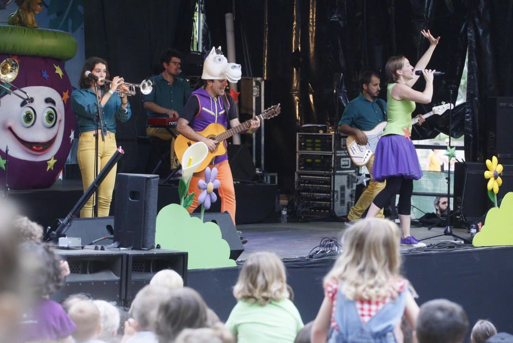 El Festivalot porta milers de persones a la Devesa de Girona