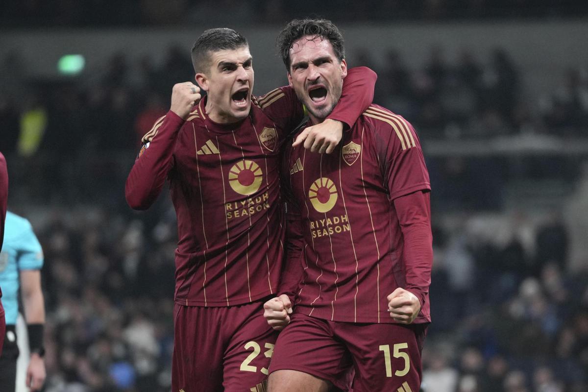 Mats Hummels celebra el gol del empate ante el Tottenham